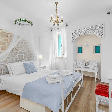 Primavera Deluxe Studio Apartment Rovinj Bagian luar foto