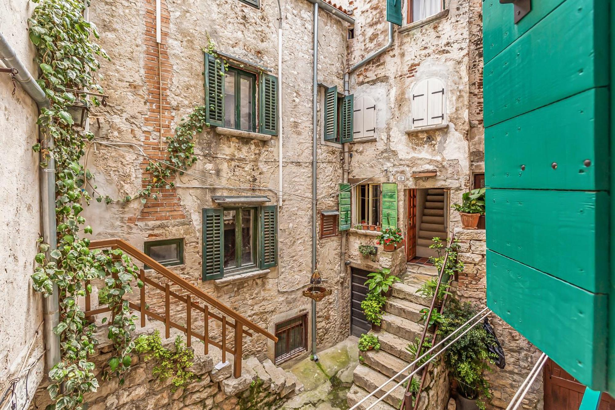 Primavera Deluxe Studio Apartment Rovinj Bagian luar foto